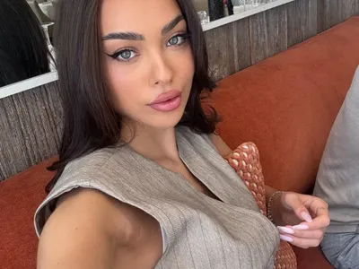 Айлин Боева се метна в Кан