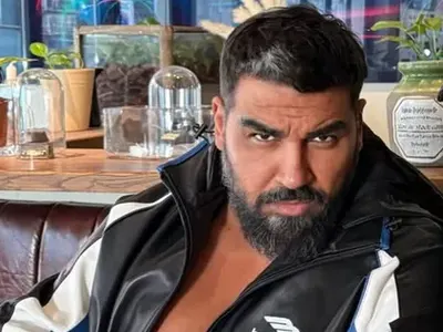 Азис шокира: Израснах в семейство с чудовищно насилие, извадих нож на баща ми, за да не бие майка!