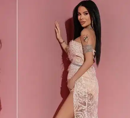 Бившата на Джизъса:  Ще родя нормално, изпитвам ужас от операции