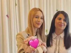 Бившият мъж на Анелия с погача за бебето