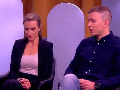 БОМБА!! Дария Симеонова крие тежка раздяла с мъжа си Антон! (моли му се и това е голямата й грешка - ВИЖ ТУК)