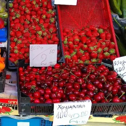 Черешите и кайсиите ще струват над 10 лева килото