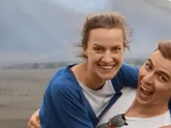 Дария Симеонова крие РАЗДЯЛА с мъжа си