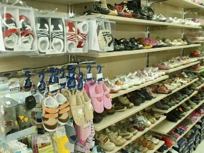 Детските обувки удариха 150 лева