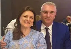 Джейхан Ибрямов опозори жена си, изневери й с блондинка 