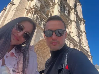 Доведената щерка на Натали Трифонова се фука с чанта за 2 бона! (СНИМКИ)