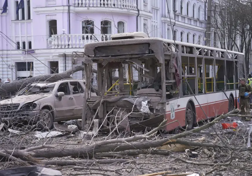 Една от най-смъртоносните руски атаки в Украйна взе 31 жертви в Суми, сред тях и деца