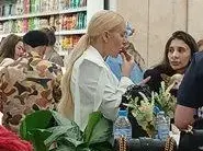 Ергенка цъфна на парти с ремонтиран нос (СНИМКИ)