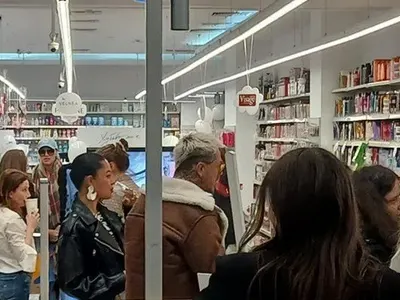 Ергенка цъфна на парти с ремонтиран нос (СНИМКИ)