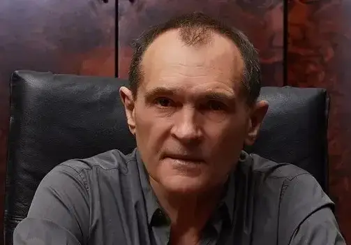 Фиктивни търгове на артефакти: Произходът на колекцията на Васил Божков 