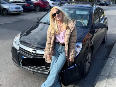 Гаджето на Сами Хосни: Чантата и телефонът ми са по-скъпи от колата