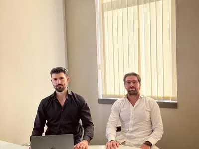 Горещо разкритие! Перверзният пловдивски доктор Маламов ли наду корема на Цвети Василева?