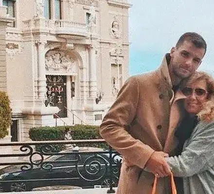 Гришо чака мама в Монако