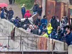 Жителите на „Захарна фабрика“: 30 години бяхме подложени на жесток цигански терор