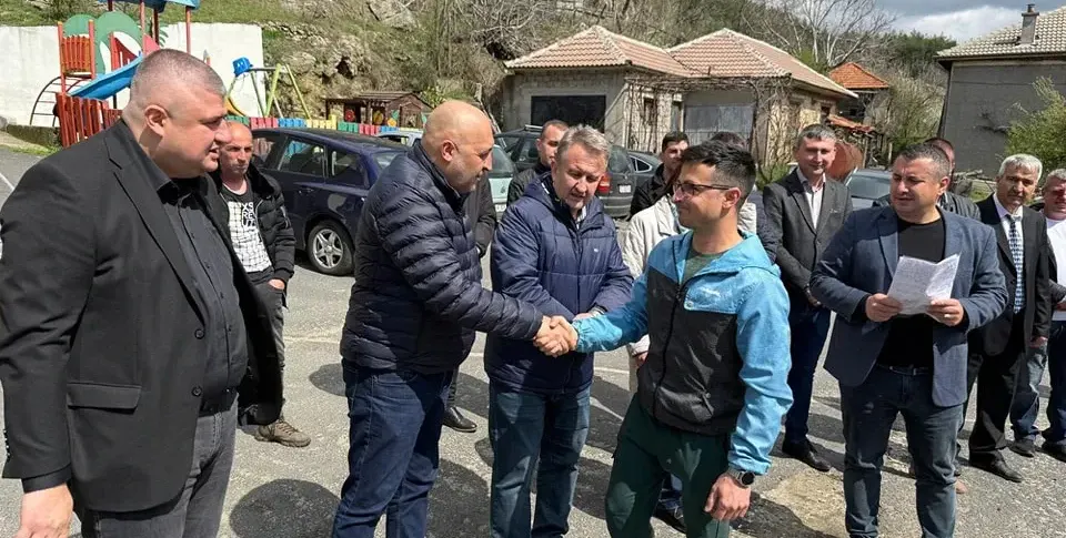 Кметове в Кирково обърнаха гръб на Доган: Трябва Ново начало!