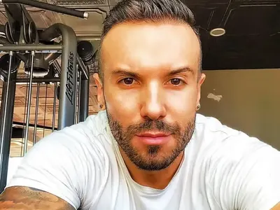 Крум шокира с признание: Хепатит ме спаси от дрогата!