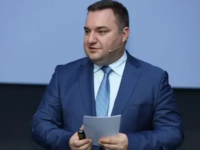 Къде (пак) спи Кьовеши? Шефът на Агенцията по заетостта Смилен Вълов краде еврофондове, урежда мангали с по 6 бона заплата