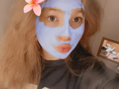 Малката щерка на Кирил Петков слага филъри в устните? (СНИМКИ)