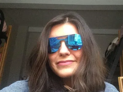 Малката щерка на Кирил Петков слага филъри в устните? (СНИМКИ)