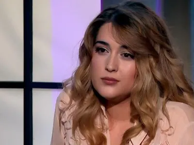 Мари на Гала се пусна гола дни след сълзите за рака СНИМКИ