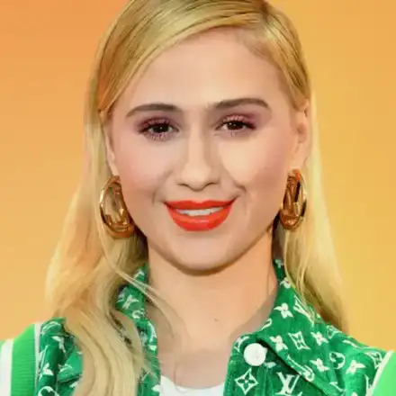 Мария Бакалова  ошамари яко Васил Драганов