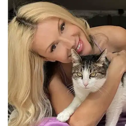 Мария Игнатова разбира езика на котките