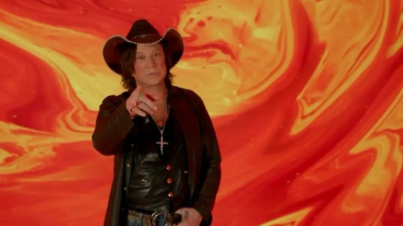 Мики Рурк напусна със скандал британския "Биг брадър"