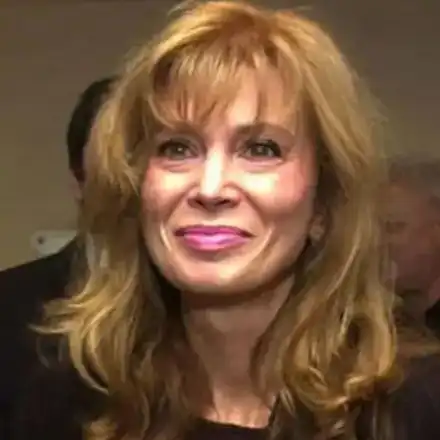 Мъжът на Диляна Грозданова я избрал от телевизора! (Синът й сринат след смъртта й)