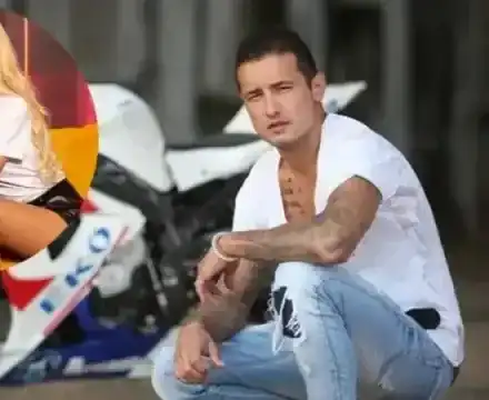 Натали  Трифонова  чака бебе от Мартин Чой