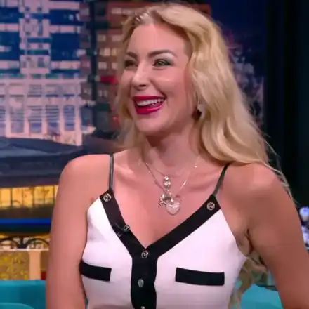 Не спира да се хвали! Тоца се върна от Малдивите, посреща Великден на вилата СНИМКИ