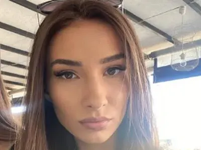 Няма да познаете Ферай от „Ергенът“ преди корекциите! (СНИМКИ)