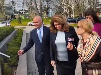 Позор! Защо Илияна Йотова отиде на седянка с деребеите? Илхан Кючук хвърли мръсно петно върху България