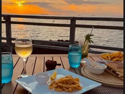 Разкритие: Ето с кого замина Даниела на Малдивите срещу 10 бона