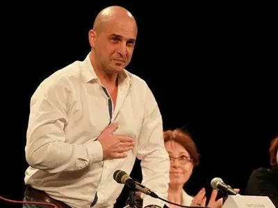 Родни знаменитости в сблъсък "за" и "против" изучаване на религия в училищата