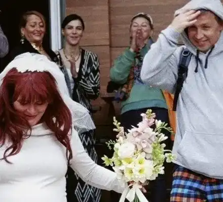 Рут Колева роди син, кръсти го Езра