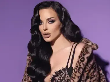 Симона Загорова призна: Кой й подари това супер тузарско возило! (Фото)