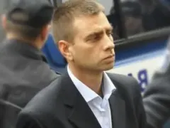 Скандалният ЧСИ Галин Костов, замесен в кражбата на апартамента на баба Янка, е лежал в затвора за убийство