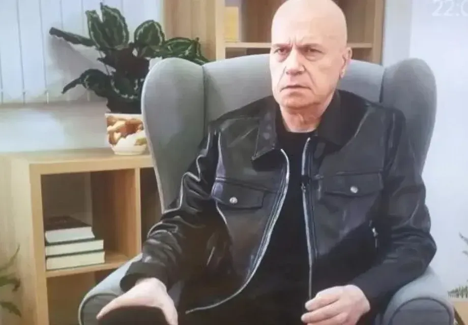 Слави остава начело на „Има такъв народ“