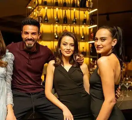 След като отсвири щерката на Ванко 1: Джизъса налази бившата на Ицо Стоте манекенки