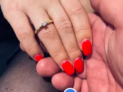 След развода: Евгени Будинов пак слага брачния хомот, сгоди се с диамант