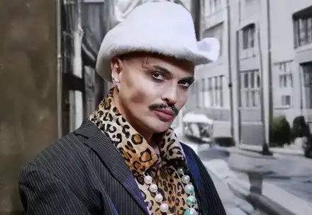 Тази ли е жената, която ще роди дете на Иво Димчев? СНИМКИ