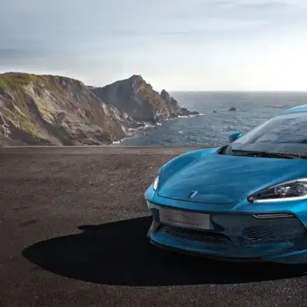 Започна ли се? Германски производител на коли обяви фалит