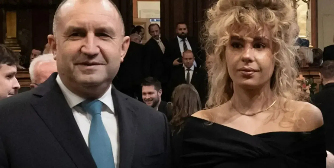 Защо не искат щерката на Радев на щат в Народния театър