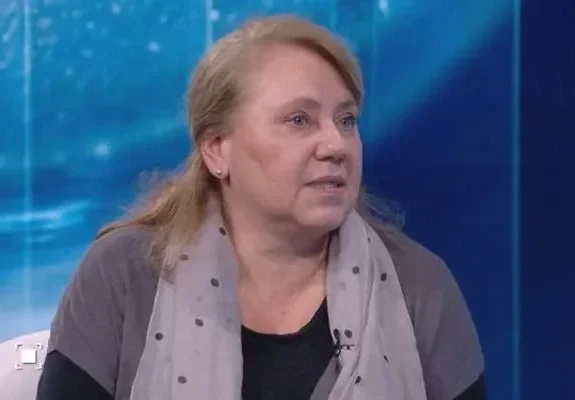 Звездата от Народния театър Албена Колева: С третата му жена не поддържам връзка, с брат ми се разбирам чудесно