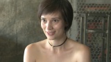 Ирмена се пусна чистак без дрехи
