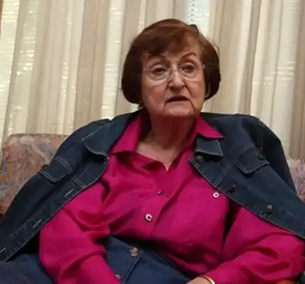 Анастасия Мозер гасне в старчески дом в Америка