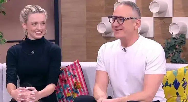 Анна Кошко отмъщава на комшиите си с пиано