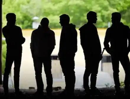 БГ звезди: Страхуваме се локалите да не нападнат децата ни