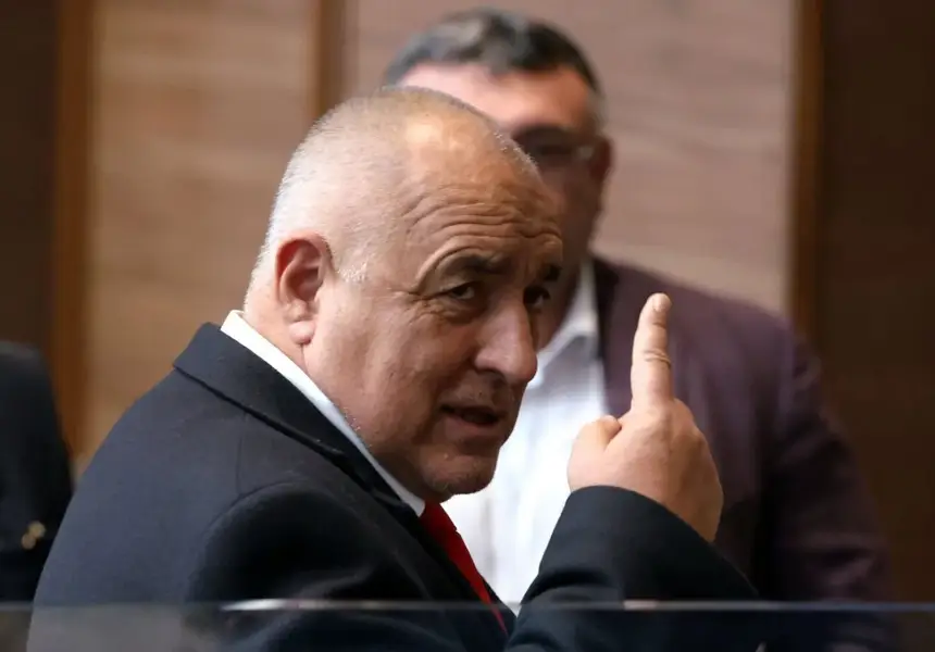 Бойко спаси София от хаоса на ДС-кмета! Нареди Желязков, Петкова, синдикатите и Терзиев да се съберат и да намерят пари и решение