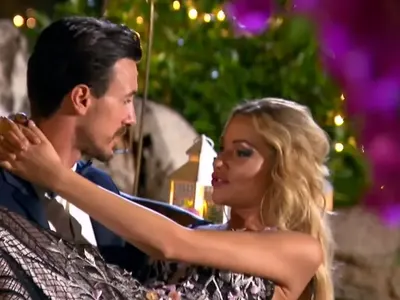 ЦУНАМИ!! Венета от „Ергенът“ в ефир: Само аз спах с Виктор Стоянов! Добро е момчето, но в с*кса е „минута е много“! (ВИЖ ПОТРЕСА)